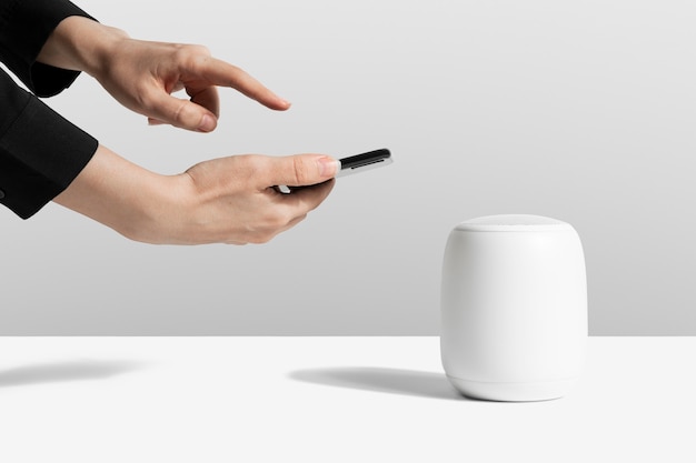 appareil-numerique-haut-parleur-intelligent